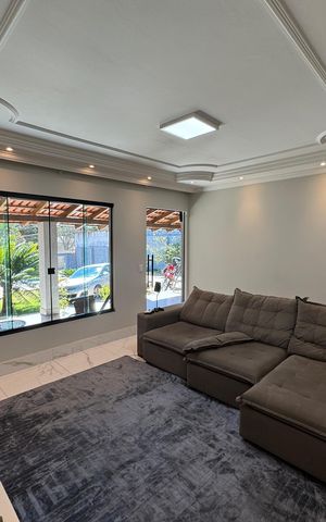 Casa para alugar com 560m², 4 quartos e 7 vagas Casa para alugar com 560m², 4 quartos e 7 vagasSala