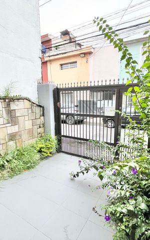 Casa para alugar com 140m², 3 quartos e 1 vaga Casa para alugar com 140m², 3 quartos e 1 vagaGaragem