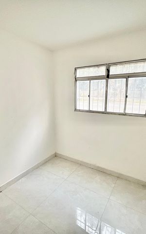 Casa para alugar com 140m², 3 quartos e 1 vaga Casa para alugar com 140m², 3 quartos e 1 vagaEdícula