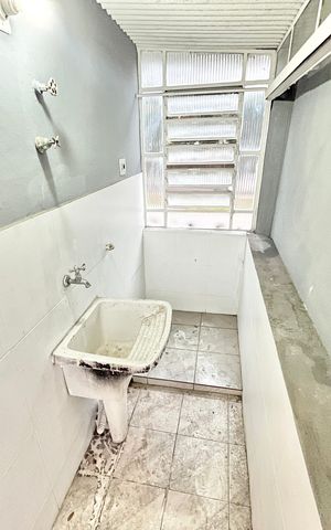 Casa para alugar com 140m², 3 quartos e 1 vaga Casa para alugar com 140m², 3 quartos e 1 vagaÁrea de Serviço