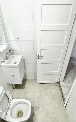 Casa para alugar com 140m², 3 quartos e 1 vaga Casa para alugar com 140m², 3 quartos e 1 vagaBanheiro Edícula