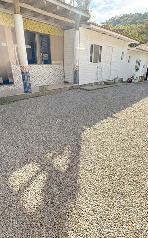 Casa para alugar com 96m², 2 quartos e 1 vagaHall de entrada