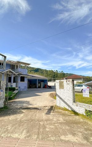 Casa para alugar com 96m², 2 quartos e 1 vagaFachada