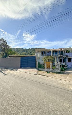 Casa para alugar com 96m², 2 quartos e 1 vagaVista da Rua