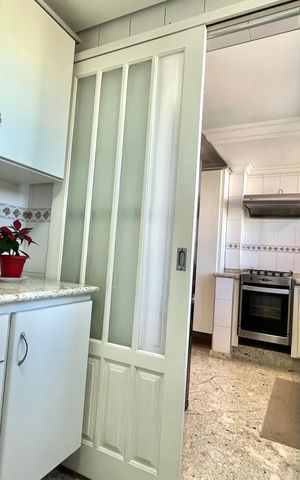 Apartamento à venda com 86m², 3 quartos e 2 vagas Apartamento à venda com 86m², 3 quartos e 2 vagasÁrea de Serviço