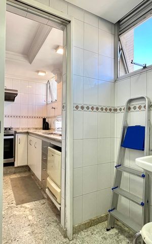 Apartamento à venda com 86m², 3 quartos e 2 vagas Apartamento à venda com 86m², 3 quartos e 2 vagasÁrea de Serviço