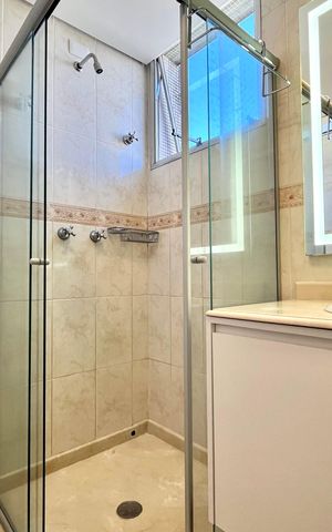 Apartamento à venda com 86m², 3 quartos e 2 vagas Apartamento à venda com 86m², 3 quartos e 2 vagasBanheiro Social