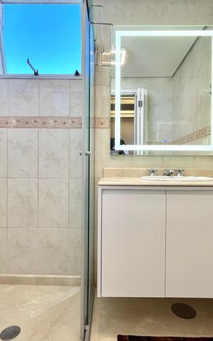 Apartamento à venda com 86m², 3 quartos e 2 vagas Apartamento à venda com 86m², 3 quartos e 2 vagasBanheiro Social