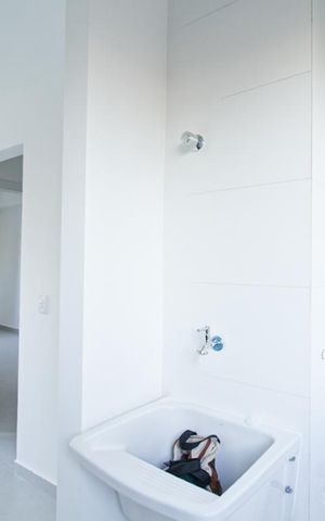 Studio à venda com 44m², 2 quartos e 1 vaga Studio à venda com 44m², 2 quartos e 1 vagaCozinha e Área de Serviço