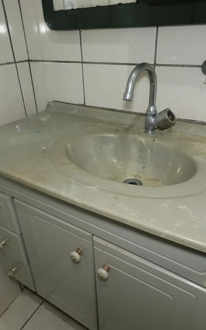 Casa à venda com 99m², 2 quartos e sem vagaBanheiro interno - Pia