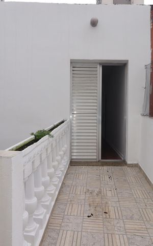 Casa à venda com 99m², 2 quartos e sem vagaQuintal