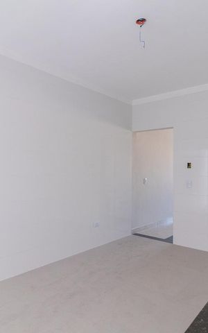 Casa à venda com 120m², 2 quartos e 2 vagas Casa à venda com 120m², 2 quartos e 2 vagasCozinha