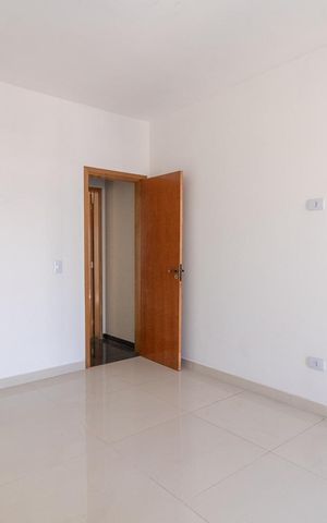 Casa à venda com 120m², 2 quartos e 2 vagas Casa à venda com 120m², 2 quartos e 2 vagasSuíte 2