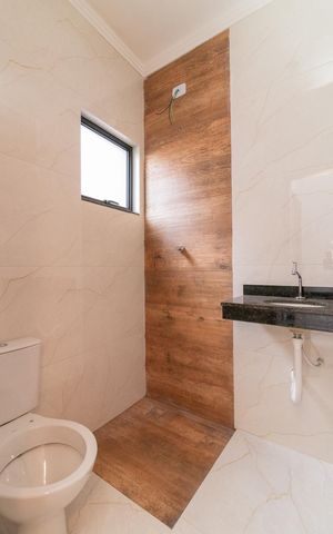 Casa à venda com 120m², 2 quartos e 2 vagas Casa à venda com 120m², 2 quartos e 2 vagasBanheiro da Suíte 1