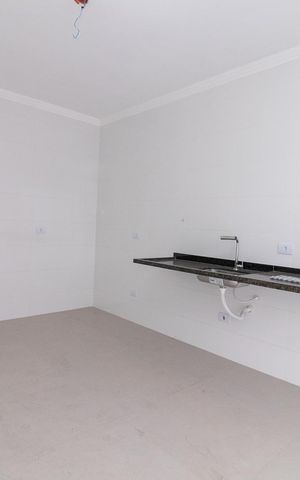 Casa à venda com 120m², 2 quartos e 2 vagas Casa à venda com 120m², 2 quartos e 2 vagasCozinha