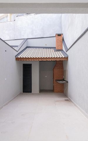 Casa à venda com 120m², 2 quartos e 2 vagas Casa à venda com 120m², 2 quartos e 2 vagasÁrea gourmet