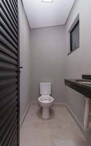 Casa à venda com 120m², 2 quartos e 2 vagas Casa à venda com 120m², 2 quartos e 2 vagasLavabo