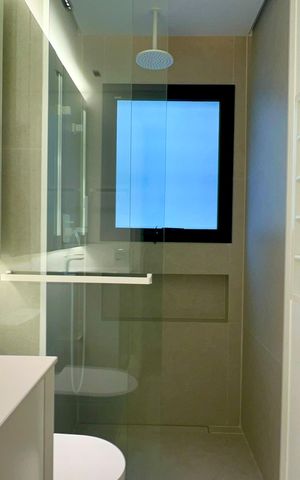 Apartamento para alugar com 105m², 2 quartos e 1 vaga Apartamento para alugar com 105m², 2 quartos e 1 vagaBanheiro da suíte 1