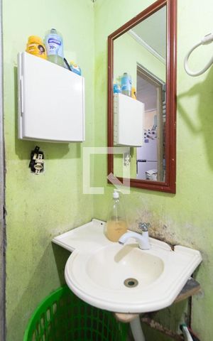 Casa para alugar com 60m², 3 quartos e 1 vaga