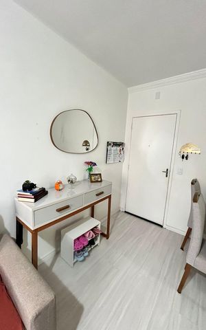 Apartamento à venda com 47m², 2 quartos e 1 vaga Apartamento à venda com 47m², 2 quartos e 1 vagaSala
