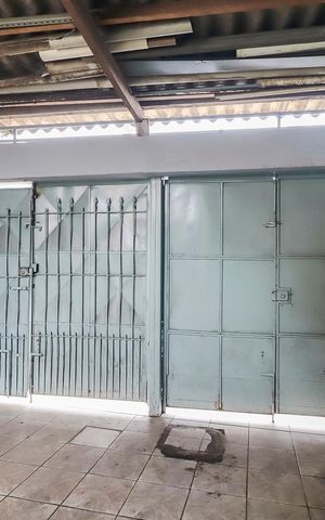 Casa à venda com 360m², 6 quartos e 4 vagasGaragem