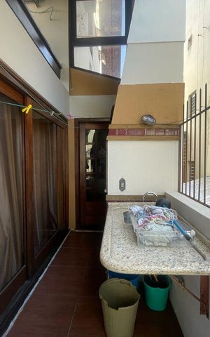 Apartamento à venda com 240m², 3 quartos e 2 vagas
