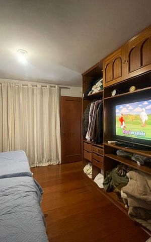 Apartamento à venda com 240m², 3 quartos e 2 vagas