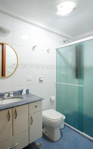 Apartamento à venda com 163m², 3 quartos e 3 vagasBanheiro da suíte 3