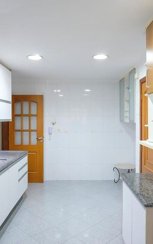 Apartamento à venda com 163m², 3 quartos e 3 vagasCozinha