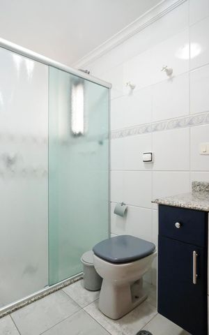 Apartamento à venda com 163m², 3 quartos e 3 vagasBanheiro da suíte 2