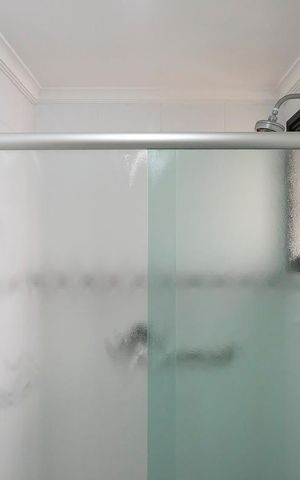 Apartamento à venda com 163m², 3 quartos e 3 vagasBanheiro da suíte 2