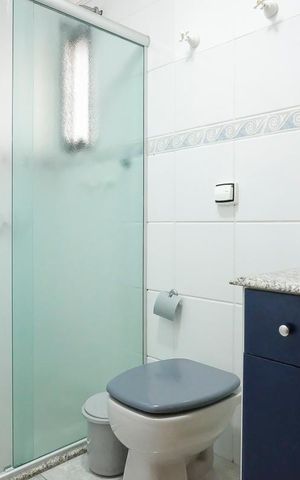 Apartamento à venda com 163m², 3 quartos e 3 vagasBanheiro da suíte 2