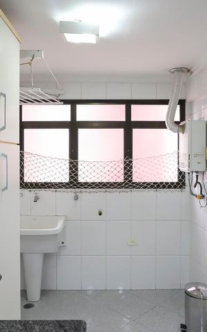 Apartamento à venda com 163m², 3 quartos e 3 vagasÁrea de serviço