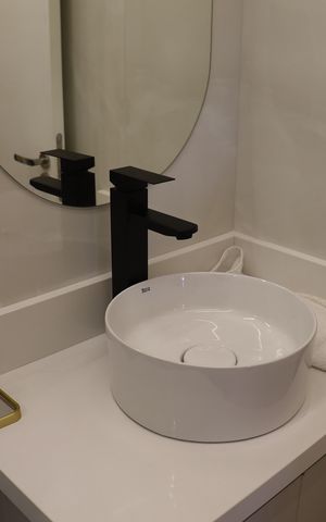 Apartamento à venda com 60m², 2 quartos e 1 vaga Apartamento à venda com 60m², 2 quartos e 1 vagaBanheiro Social
