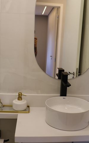 Apartamento à venda com 60m², 2 quartos e 1 vaga Apartamento à venda com 60m², 2 quartos e 1 vagaBanheiro Social