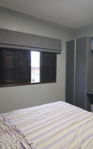 Casa para alugar com 90m², 2 quartos e 2 vagasQuarto 1