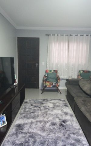 Casa para alugar com 90m², 2 quartos e 2 vagasSala