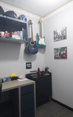 Casa para alugar com 90m², 2 quartos e 2 vagasQuarto da edícula