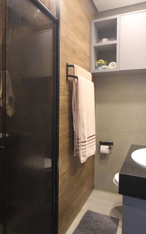 Casa para alugar com 90m², 2 quartos e 2 vagasBanheiro