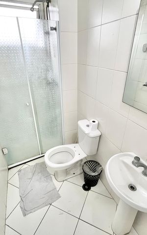 Apartamento para alugar com 66m², 2 quartos e 1 vaga Apartamento para alugar com 66m², 2 quartos e 1 vagaBanheiro