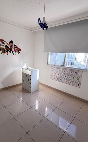 Casa de condomínio à venda com 213m², 3 quartos e 3 vagas Casa de condomínio à venda com 213m², 3 quartos e 3 vagasQuarto 2