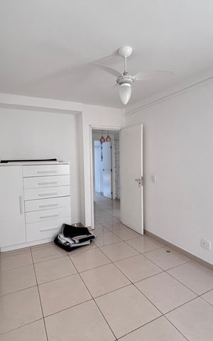 Casa de condomínio à venda com 213m², 3 quartos e 3 vagas Casa de condomínio à venda com 213m², 3 quartos e 3 vagasQuarto 3
