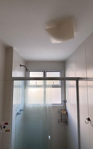 Casa de condomínio à venda com 213m², 3 quartos e 3 vagas Casa de condomínio à venda com 213m², 3 quartos e 3 vagasBanheiro do Quarto 2