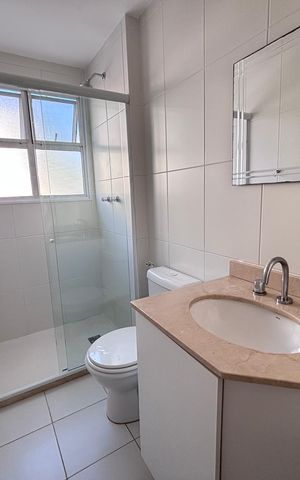 Casa de condomínio à venda com 213m², 3 quartos e 3 vagas Casa de condomínio à venda com 213m², 3 quartos e 3 vagasBanheiro