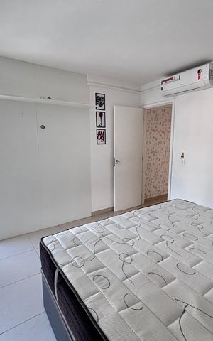 Casa de condomínio à venda com 213m², 3 quartos e 3 vagas Casa de condomínio à venda com 213m², 3 quartos e 3 vagasQuarto 1