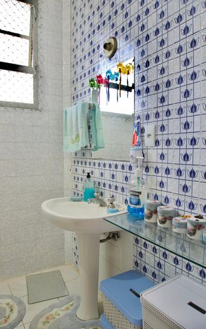 Apartamento à venda com 299m², 5 quartos e 3 vagas Apartamento à venda com 299m², 5 quartos e 3 vagasSuíte 2 - Banheiro