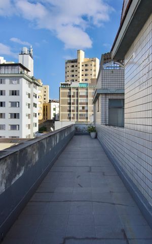 Apartamento à venda com 299m², 5 quartos e 3 vagas Apartamento à venda com 299m², 5 quartos e 3 vagasÁrea Externa