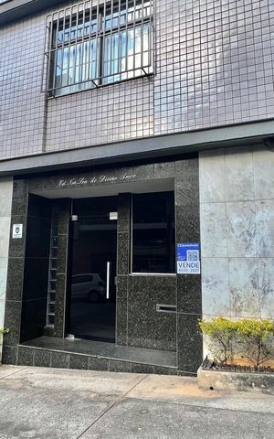 Apartamento à venda com 299m², 5 quartos e 3 vagas Apartamento à venda com 299m², 5 quartos e 3 vagasFachada do Prédio