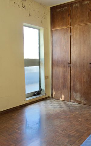 Apartamento à venda com 299m², 5 quartos e 3 vagas Apartamento à venda com 299m², 5 quartos e 3 vagasSuíte 2