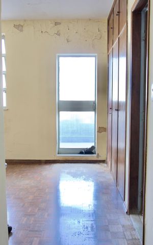 Apartamento à venda com 299m², 5 quartos e 3 vagas Apartamento à venda com 299m², 5 quartos e 3 vagasSuíte 2